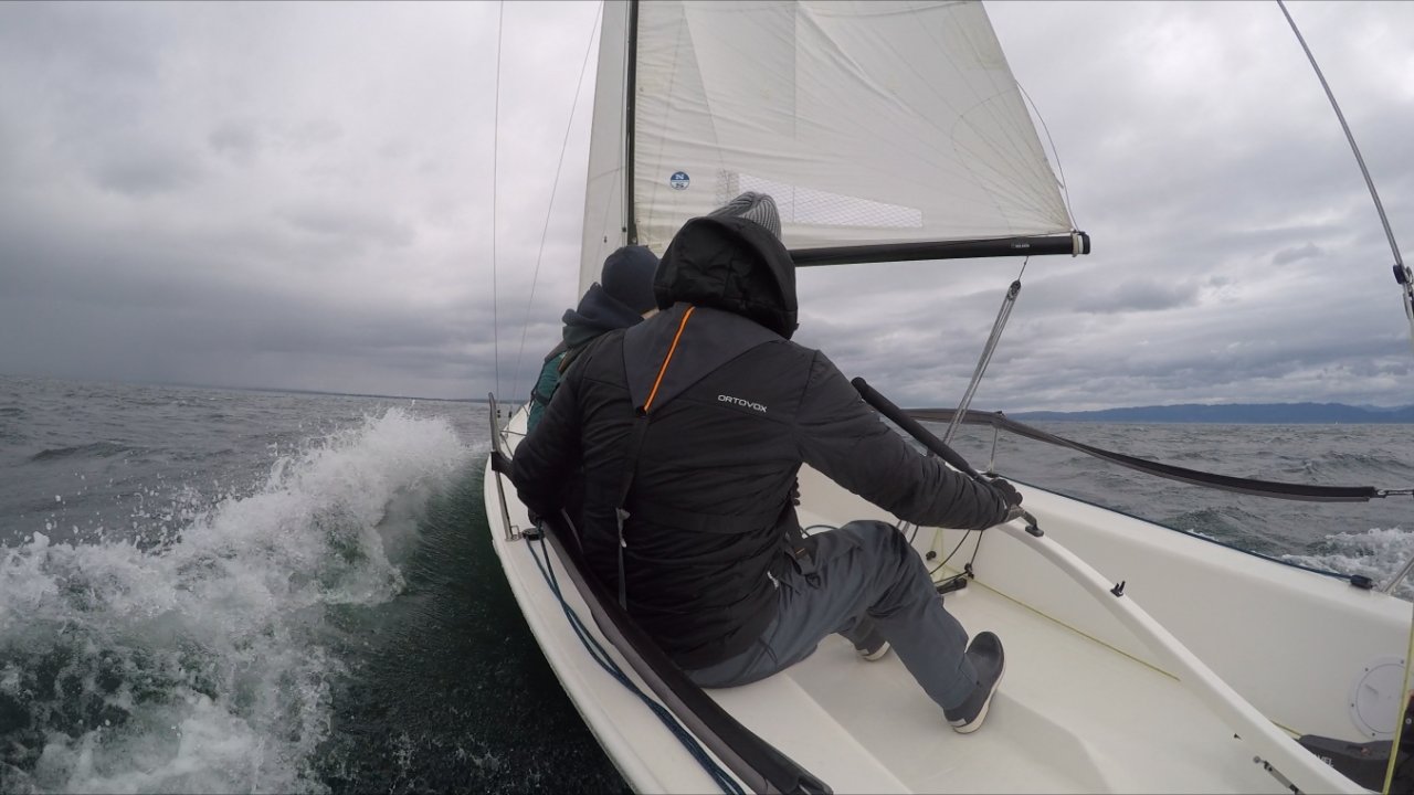 J/70 im Vollgltisch ohne Gennaker - Speedrausch pur! | POLAAR Schweizer Segelschule Bodensee